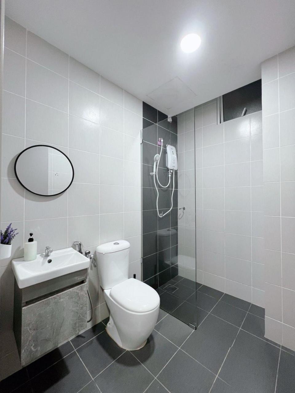 D'Ciella Homes- Sea View, Drawbridge & Ktcc Mall Kuala Terengganu Extérieur photo